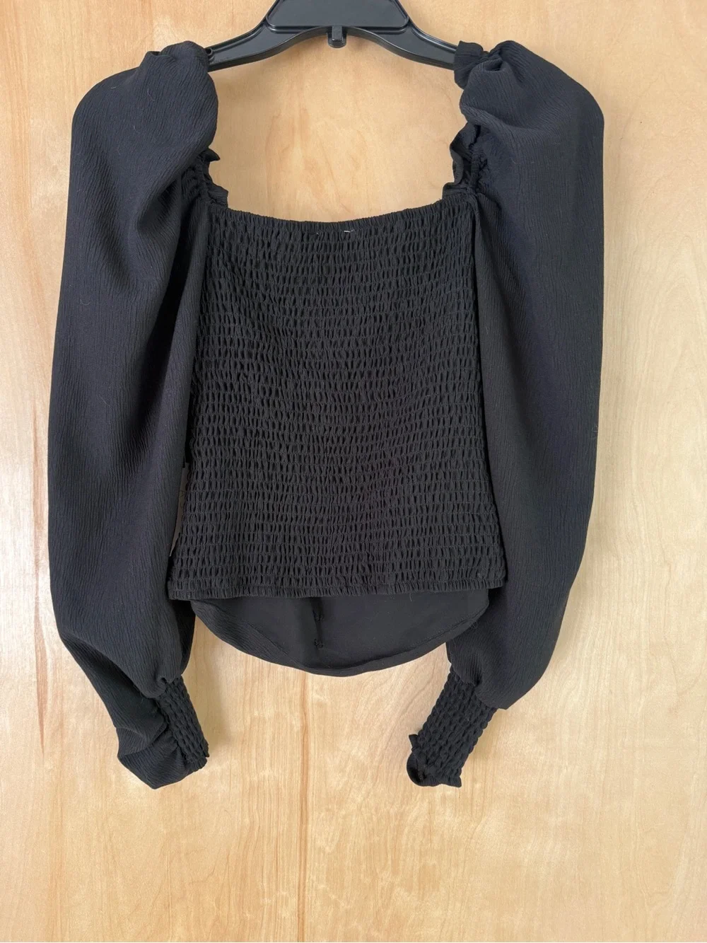 ASTR the Label Square Neck Puff Sleeve Top: SMALL